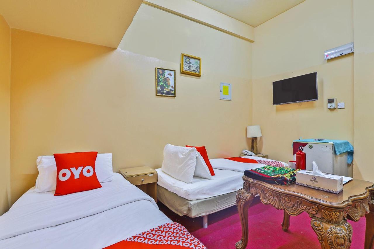 Oyo 393 Al Wehda Hotel Dubái Exterior foto