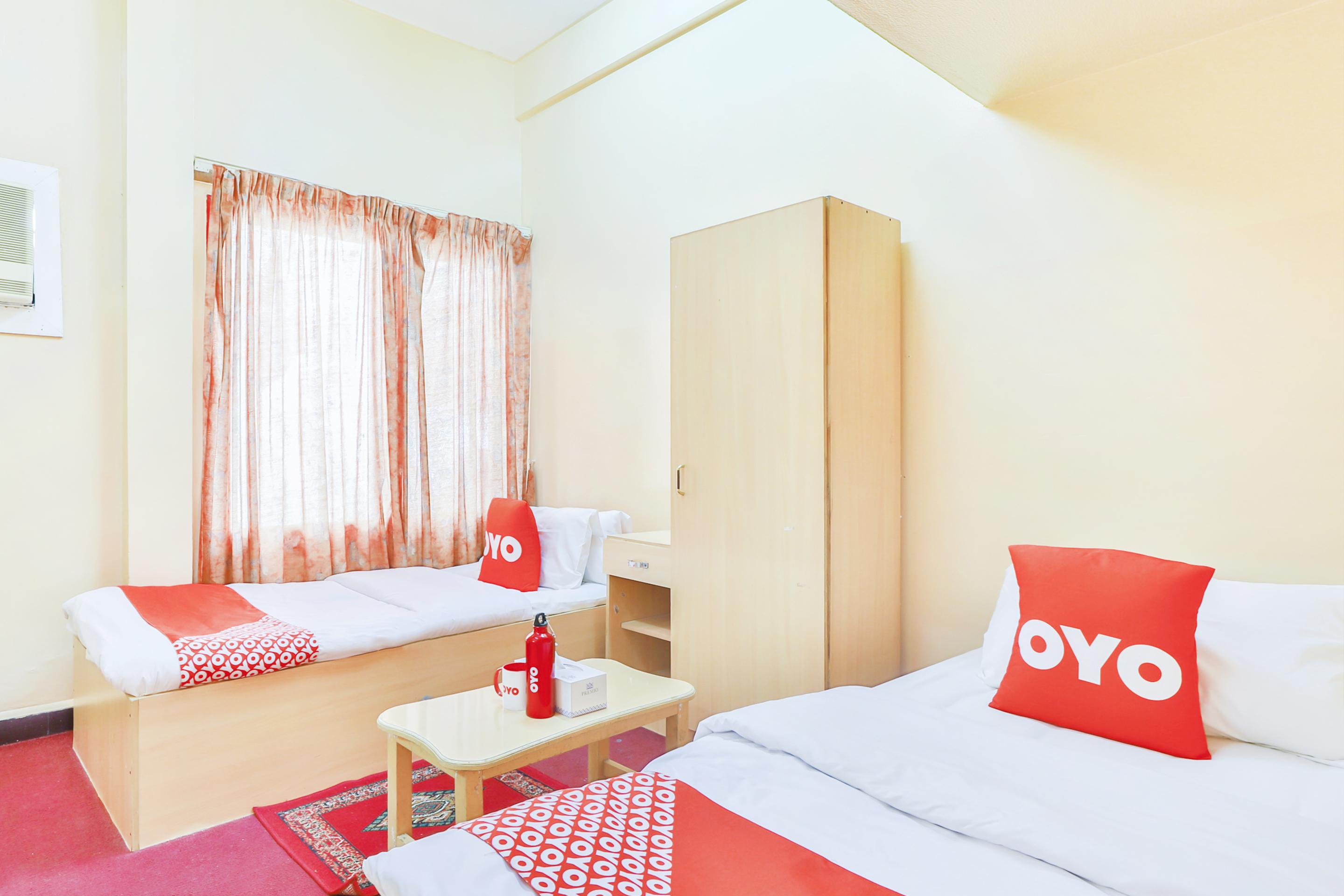 Oyo 393 Al Wehda Hotel Dubái Exterior foto